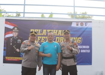 Antisipasi Kecelakaan, AKBP Windy Syafutra Inisiasi Pelatihan Khusus Sopir MBG se-Purworejo