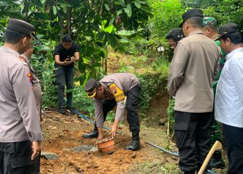 Jembatan Presisi Dibangun di Patean, Polres Kendal Lakukan Peletakan Batu Pertama