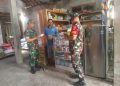 Jaga Asa Petani, Babinsa Pastikan Stok Pupuk Tetap Aman