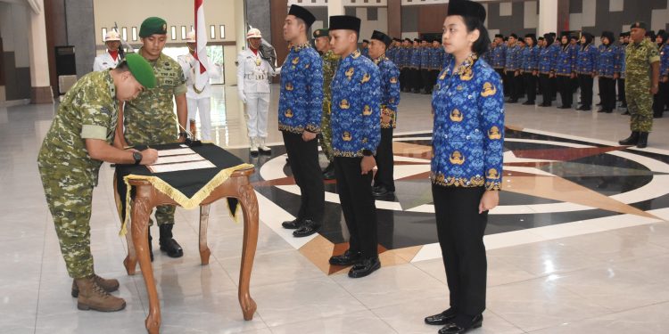 Kasdam IV/Diponegoro Pimpin Pengambilan Sumpah PNS TNI AD, Teguhkan Integritas dan Profesionalisme