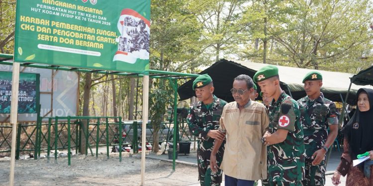Sambut HUT TNI ke-81 dan HUT Kodam IV/Diponegoro ke-76, Yonif TP 449/SH Gelar Cek Kesehatan Gratis