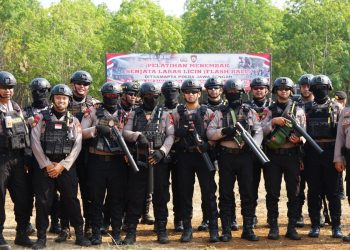 Ditsamapta Polda Jateng Supervisi Kesiapan Polisi Hadapi Situasi Dinamis, Uji Senjata Laras Licin di Lapangan Srimulyo Sragen