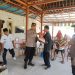 Polsek Wedi Salurkan Sembako untuk 22 Buruh Tani Terdampak Kemarau Panjang