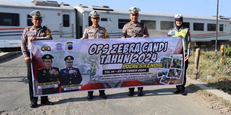 Sosialisasi Operasi Zebra Candi 2024 di Kendal: Fokus Keselamatan Lalu Lintas di Perlintasan Kereta Api