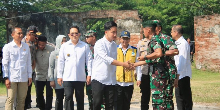 Danyonarmed 12 Kostrad Ssmbut Wakil Presiden Gibran Rakabuming di Benteng Van Den Bosch