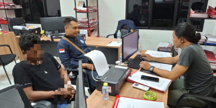Berikan Respon Cepat, Sat Reskrim Polresta Banyumas Tangkap Tiga Pria Yang Diduga Terlibat Pembunuhan di Pliken Kembaran