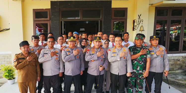 Pastikan pelayanan optimal, Kapolri Kunjungi Polsek Rumbai Pesisir