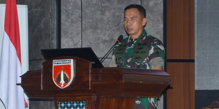 Pangdam IV/Diponegoro Tekankan Profesionalisme dan Adaptivitas Satuan TNI AD dalam Apel Dansat TA 2025