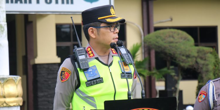 Polda Jateng Amankan Kunjungan Presiden Prancis Emmanuel Macron di Candi Borobudur