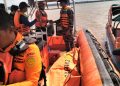 TNI AL Evakuasi Korban Laka Laut di Perairan Trans Jaya