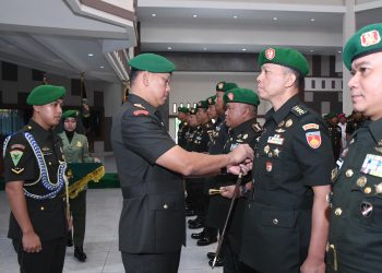 Pangdam IV/Diponegoro Pimpin Sertijab Sejumlah Pejabat Kodam IV/Diponegoro