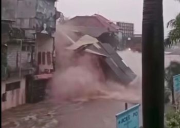 Banjir Bandang Terjang Bali, 8 Warga Tewas dan Ratusan Mengungsi