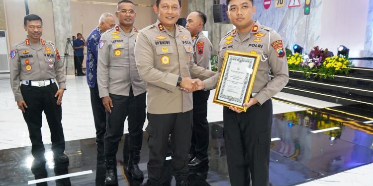 Kapolda Jateng : “Tugas Polantas Berat Tanpa Kepercayaan Publik, Jaga Integritas di Lapangan!”