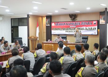 Kapolres Jepara Kumpulkan Personel Bhabinkamtibmas, Ada Apa Yah !