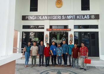 PT TAPIAN NADENGGAN DIGUGAT 5 TRILIUN OLEH MASYARAKAT ADAT DAYAK