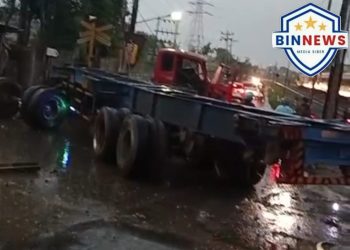 Trailer Terseret Kereta Api di Kaligawe, Tidak Ada Korban Jiwa
