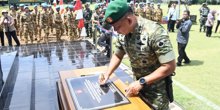 Lapangan Sepak Bola Garuda Chandra Kusuma Diresmikan Pangdam IV/Diponegoro