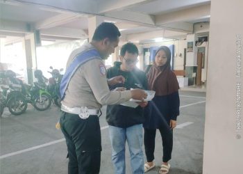 Duta Pelayanan Samsat Semarang 2 Sigap Membantu Proses Cek Fisik Wajib Pajak