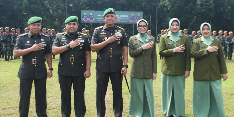 Pangdam IV/Diponegoro Pimpin Sertijab Kakumdam dan Danyon Arhanud 15/DBY