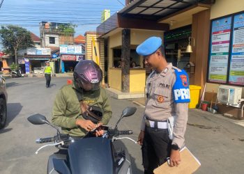 Sipropam Turun Tangan, Anggota Polres Jepara Jadi Sasaran Operasi Zebra Candi 2025
