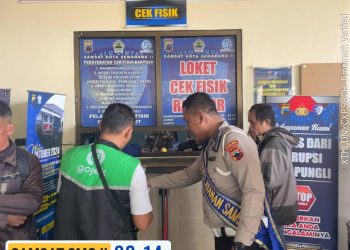 Tak Perlu Ribet, Petugas Samsat Semarang 2 Pandu Warga Langsung di Loket