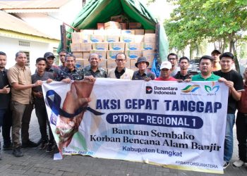 PTPN I Regional 1 Salurkan Bantuan Sembako untuk Korban Banjir di Deli Serdang dan Langkat