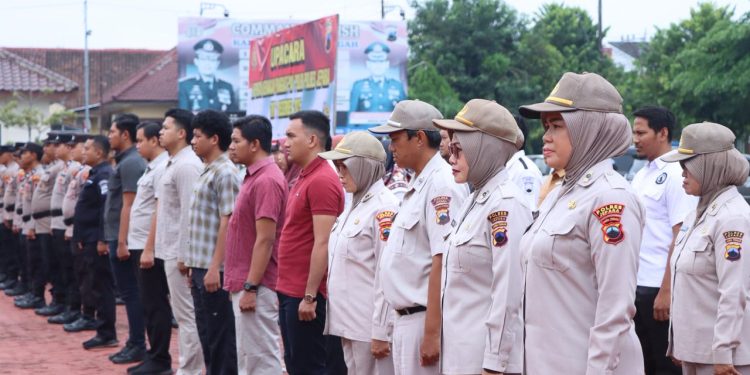 Kapolres Jepara Pimpin Upacara Kenaikan Pangkat Personel ASN Polri