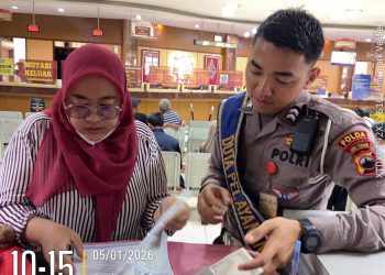 Antrean Lebih Tertib, Pelayanan Lebih Cepat Berkat Duta Pelayanan Samsat Semarang 2