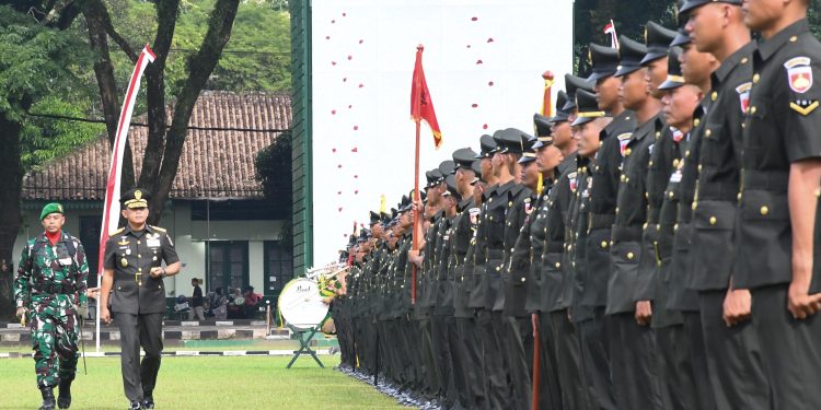 Pangdam IV/Diponegoro Pimpin upacara Penutupan Pendidikan Bintara TNI AD