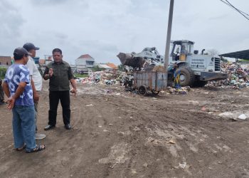 TPS Muktiharjo Kidul Dikeluhkan Warga, LPMK Soroti Sampah Menumpuk dan Ancaman Banjir