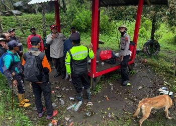 Polri Terus Maksimalkan Upaya Pencarian Pendaki Hilang di Bukit Mongkrang, Libatkan Ratusan Personel dan Unit K9