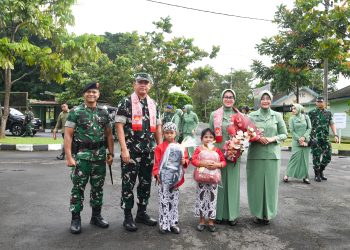 Kunjungi Yonkav 2/TC, Pangdam IV/Diponegoro Kasih Arahan Prajurit dan Uji Kemudi Tank AMX 13
