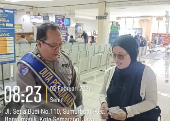 Pelayanan Lebih Terarah, Duta Pelayanan Ditlantas Polda Jateng Dampingi Wajib Pajak di Samsat Semarang 2
