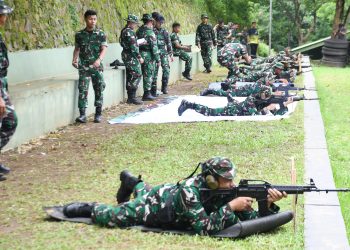 Kodam IV/Diponegoro gelar Uji Kemampuan Jasmani para Kabalakdam dan Dansatbanmin