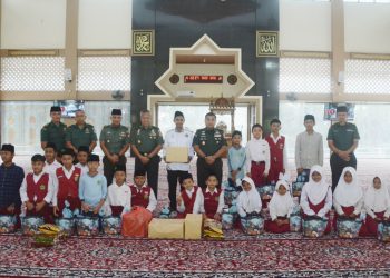 Kodam IV/Diponegoro Hadir Berbagi untuk Anak Yatim dan Dhuafa