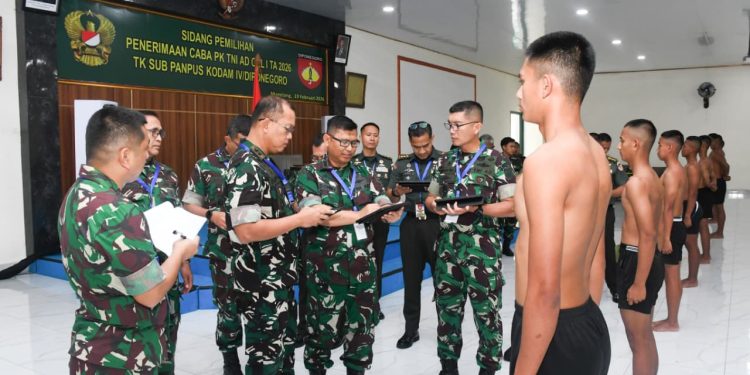 Pangdam IV/Diponegoro Pimpin Sidang Sub Panpus Penerimaan Caba PK TNI AD Gel. I TA 2026