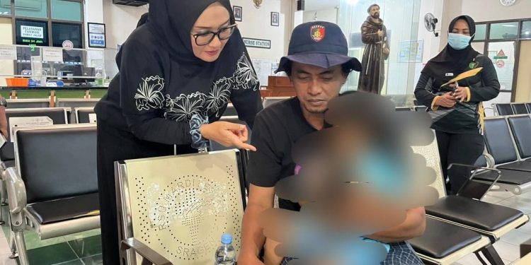 Viral Penganiayaan Anak Kandung, Pelaku Dibekuk Tim Resmob Polres Sragen Saat Kabur di Boyolali