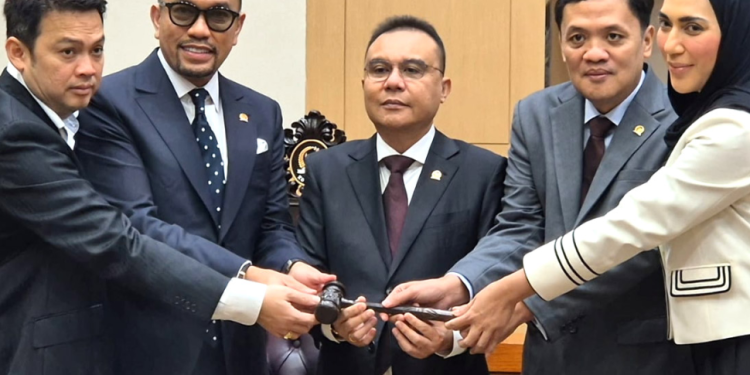 Ahmad Sahroni Kembali Ditunjuk sebagai Wakil Ketua Komisi III DPR RI
