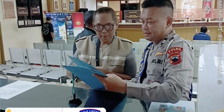 Duta Pelayanan Samsat Semarang 2 Pastikan Proses Perpanjangan dan Pengesahan STNK Berjalan Efektif