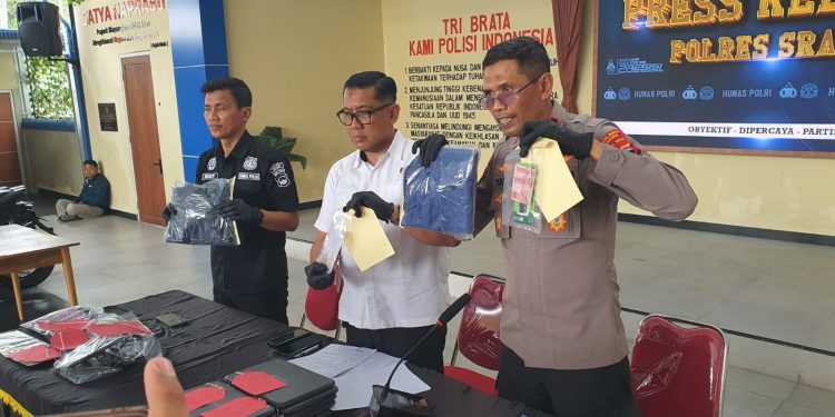 Komplotan Spesialis Curi Emas Lintas Kota Dibekuk, 28,6 Gram Kalung Senilai Rp31 Juta Digondol dari Toko di Kedawung