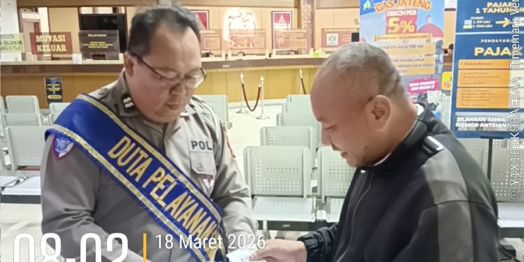 Duta Pelayanan Jadi Solusi Pelayanan Publik, Proses STNK di Samsat Semarang 2 Makin Mudah