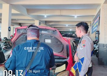 Dari Antrian ke Kenyamanan: Peran Duta Pelayanan Mengubah Wajah Pelayanan Samsat Semarang 2