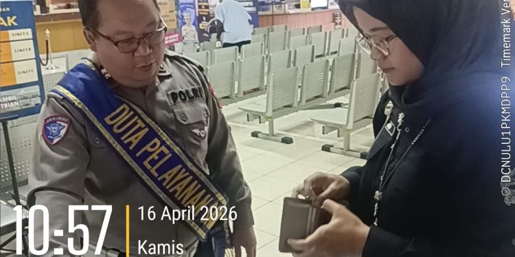 Duta Pelayanan Jadi Kunci Pelayanan Cepat dan Efisien di Samsat Semarang 2