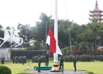 Pangdam IV/Dip Dorong Prajurit Tetap Profesional, Adaptif dan Jaga Nama Baik TNI Pada Upacara 17-an