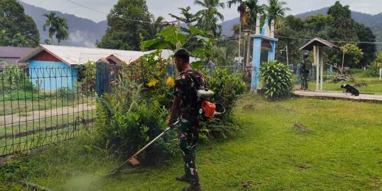 Karya Bakti Merawat Rumah Ibadah untuk Saudara di Papua.