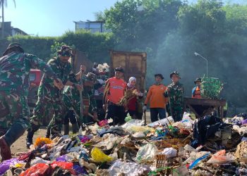 Karya Bakti Satkowil TNI Kodim 0728/Wonogiri Sasar Pasar Sidoharjo