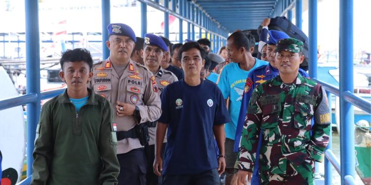 Dramatis, Begini Langkah Polres Jepara Tangani Kepulangan Belasan ABK Korban Kapal Tenggelam di Cirebon