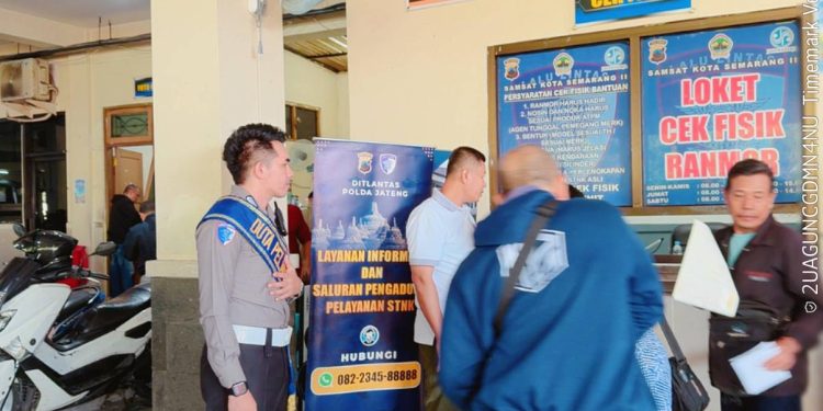 Hadirkan Pelayanan Prima, Duta Ditlantas Polda Jateng Siap Melayani Masyarakat di Samsat Semarang 2