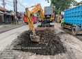 PT Praba Mas Hill Komitmen Gercep Perbaiki Jalan Terdampak Aktivitas Truk
