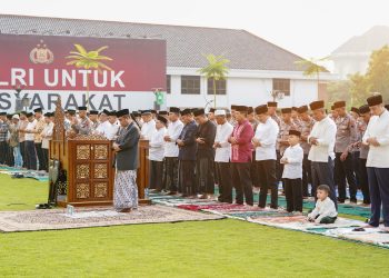 Polda Jateng Gelar Sholat Ied Bersama Masyarakat, Jadikan Momen Tingkatkan Iman, Taqwa dan Kepedulian Sosial